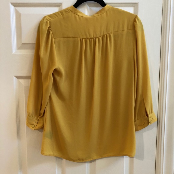 Blouse - Picture 2 of 5